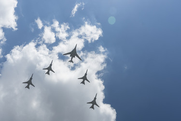 Similar image 21500217