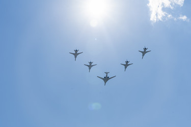 Similar image 21500218