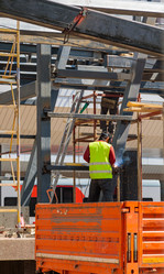 Similar image 21500190