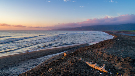 Similar image 21513596