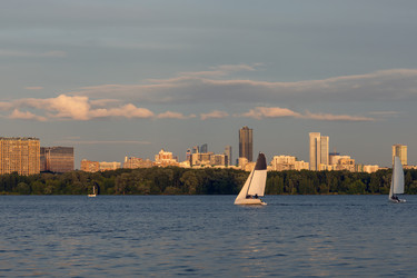 Similar image 21512610