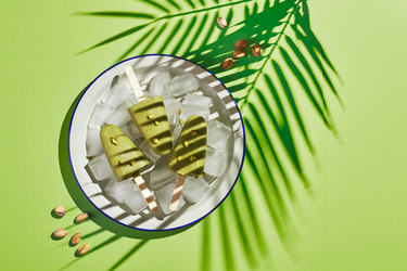 Similar image 21517636