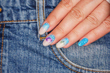 Similar image 21515103