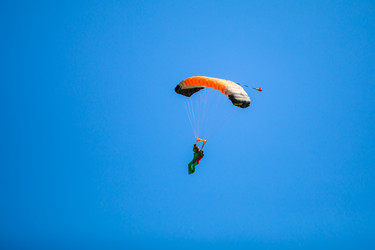 Similar image 21519317