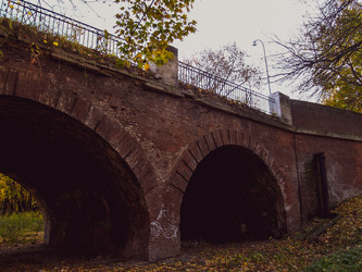 Similar image 21534375