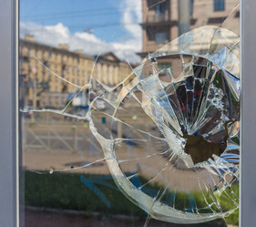 Similar image 21524875