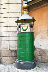 Similar image 21528435