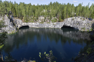 Similar image 21528644