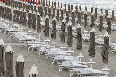 Similar image 21528880