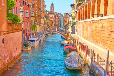 Similar image 21532308