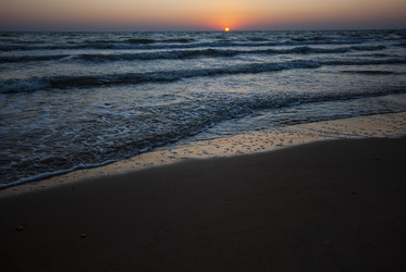 Similar image 21535359