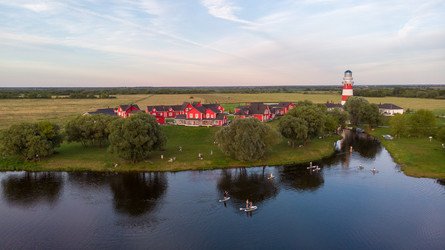 Similar image 21536292