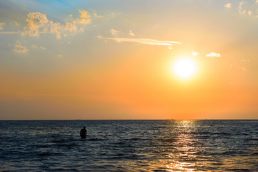 Similar image 21546471