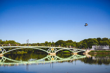 Similar image 21548383