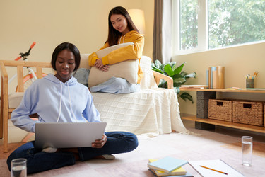 Similar image 21587379