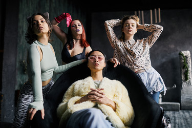 Similar image 21594660