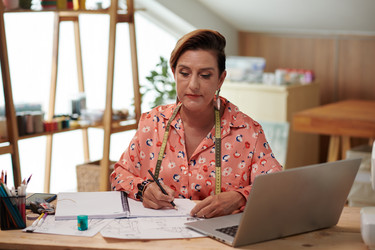 Similar image 21595391