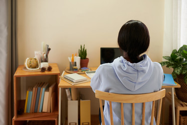 Similar image 21599007