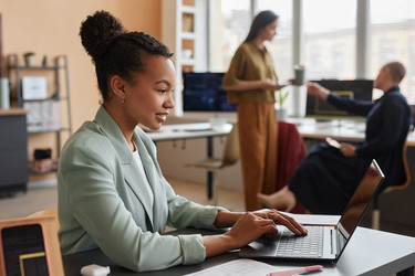 Similar image 21566881