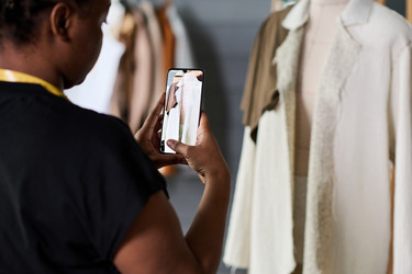 Similar image 21584010