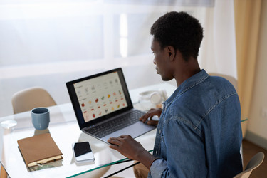 Similar image 21582376