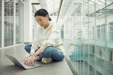 Similar image 21589471