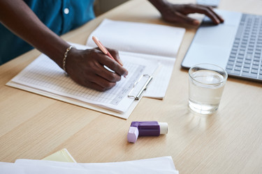 Similar image 21592990