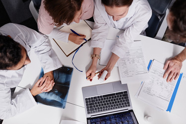 Similar image 21577999