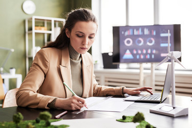 Similar image 21590901