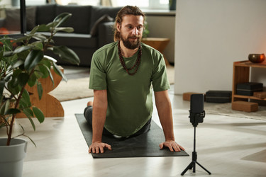 Similar image 21565235