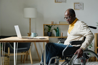 Similar image 21566380