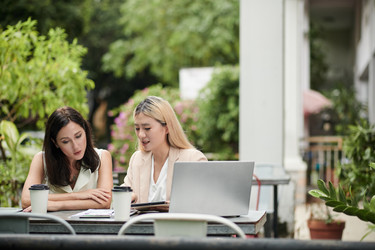 Similar image 21592255