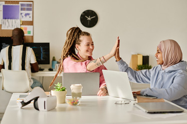 Similar image 21589733