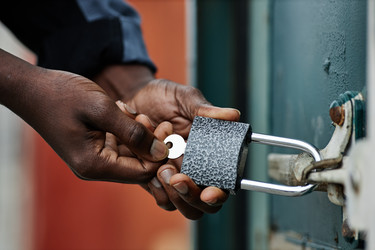 Similar image 21595184