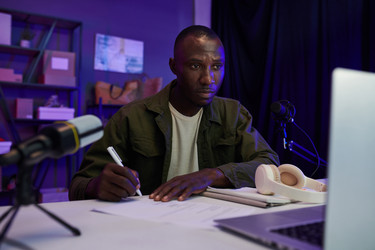 Similar image 21587199