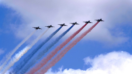 Similar image 21610175