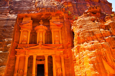 Similar image 21575510