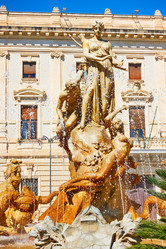 Similar image 21576421