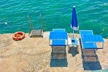 Similar image 21607837