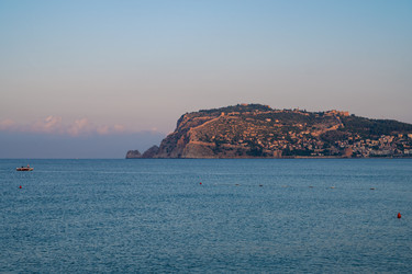 Similar image 21560010