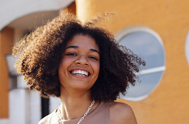 Similar image 21559300