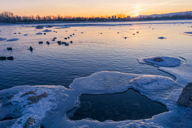 Similar image 21551168