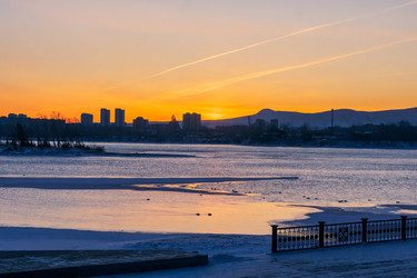 Similar image 21551196