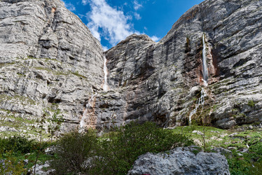 Similar image 21553374