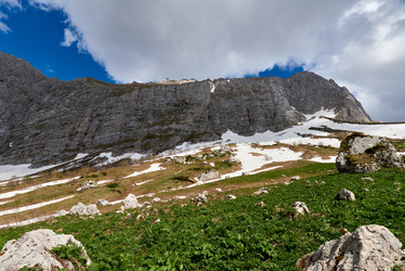 Similar image 21553390