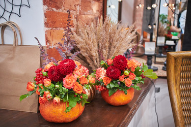 Similar image 21555835