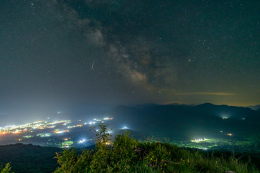 Similar image 21555150