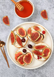 Similar image 21609337