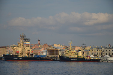 Similar image 21613498