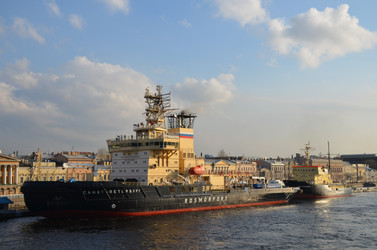 Similar image 21613500